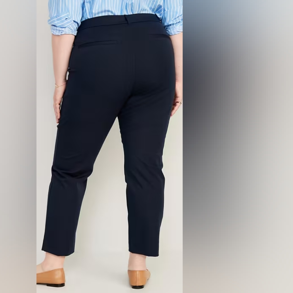 SALE NWT Old Navy High-Waisted Pixie Straight Pants - Picture 8 of 8